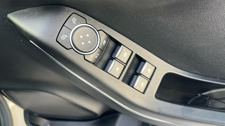 Ford Puma 1.0 EcoBoost Hybrid mHEV ST-Line 5dr Petrol Hatchback